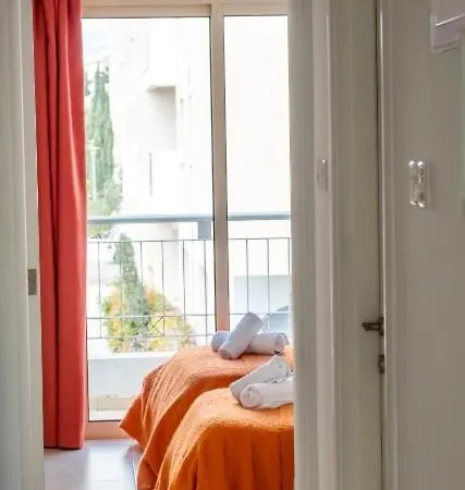 Апартаменты Elysia Park Cosy Townhouse Пафос