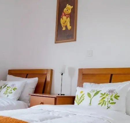 Апартаменты Elysia Park Cosy Townhouse Пафос